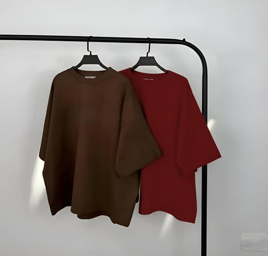 Pack of two plain oversize drop shoulder t-shirts (black - maroon)