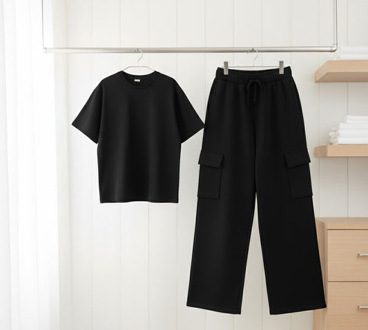 Black t-shirt with cargo trouser set