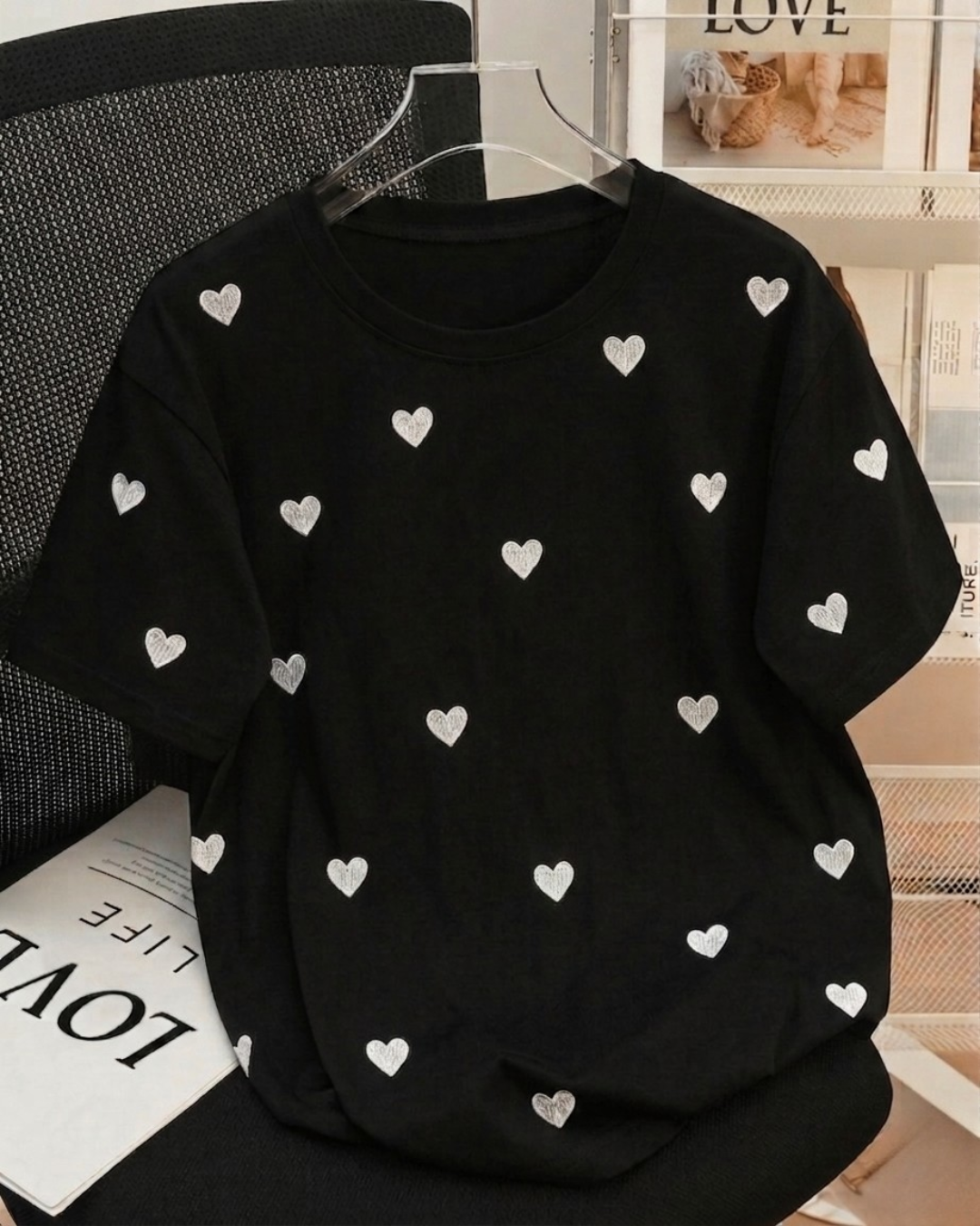 Black (HEARTS) oversize drop shoulder t-shirt